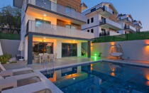 Muhafazakar Villalar